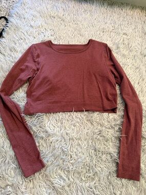 lululemon athletica ebb to street crop
